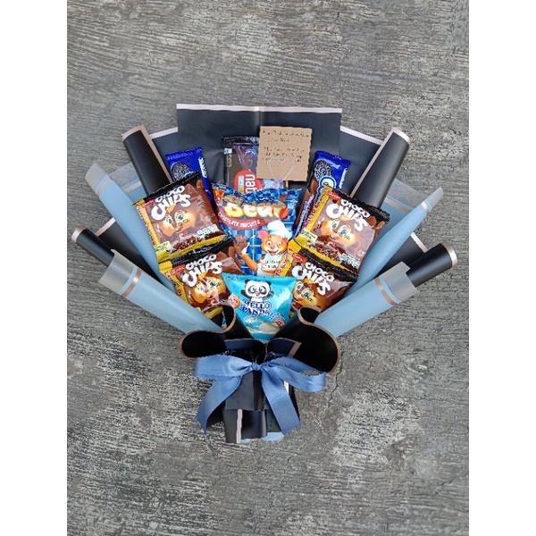

Buket Jajan Ultah, kado anak, kado graduation/kelulusan. FREE Kartu ucapan