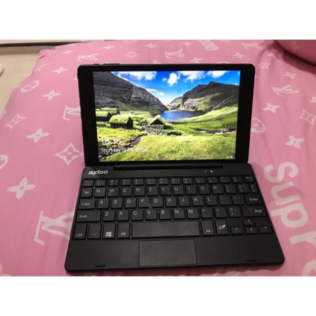 Axioo windroid 9+