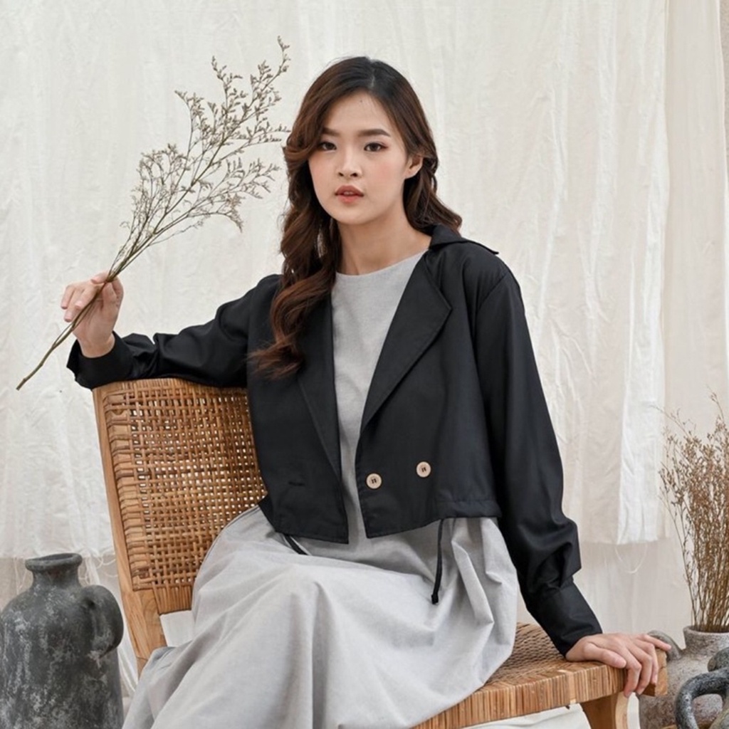 ESSENTIALS CROP BLAZER - BLAZER KOREA - BLAZER KANTOR CROP TOP WANITA - BLAZER FORMAL KERJA - JAS KA