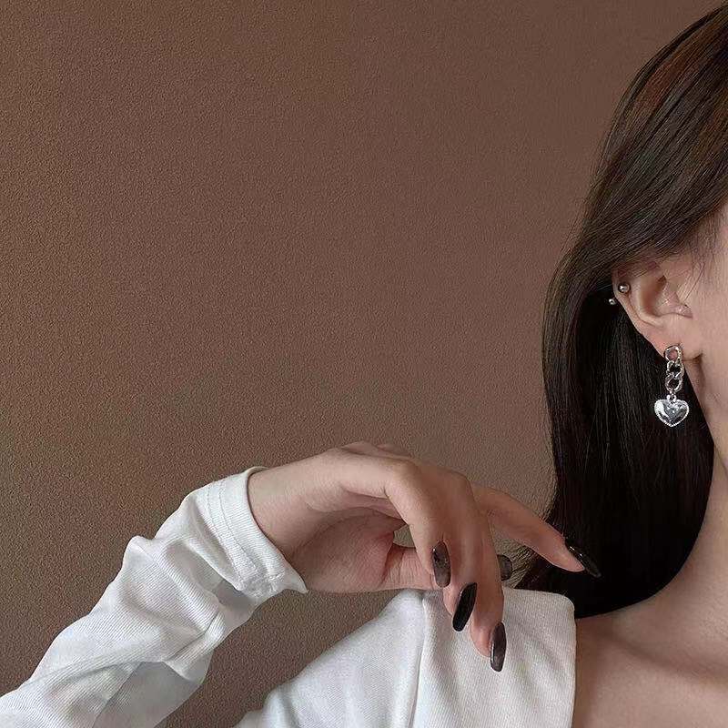 Anting Rantai Bentuk Hati Gaya retro Untuk Perempuan