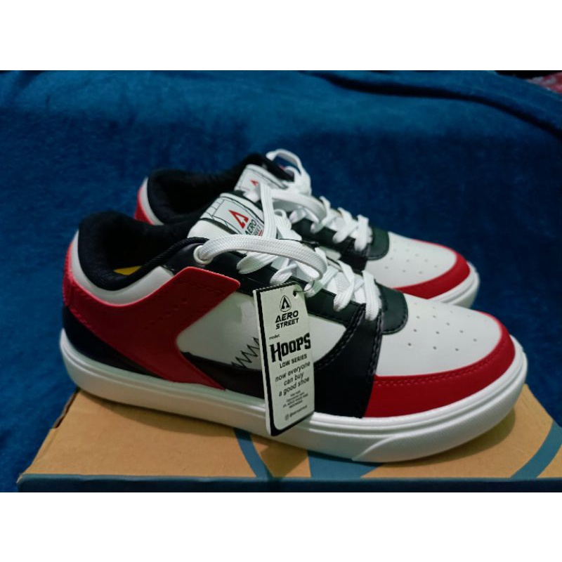 Aerostreet Hoops Low Merah Hitam