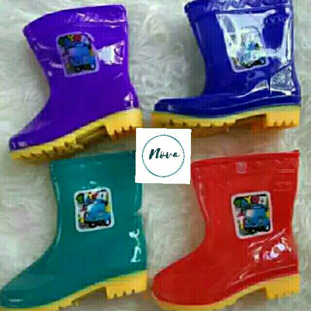 SEPATU BOOT ANAK