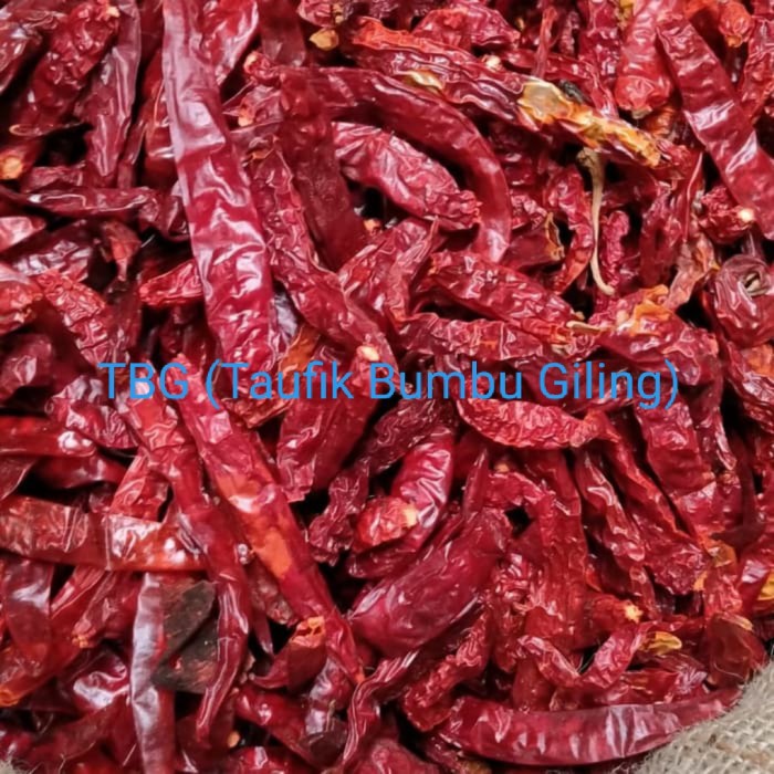 

Spesial - Cabe Merah Keriting Kering 500Gr/ Cabe Asli / Cabe Super / Cabai Merah