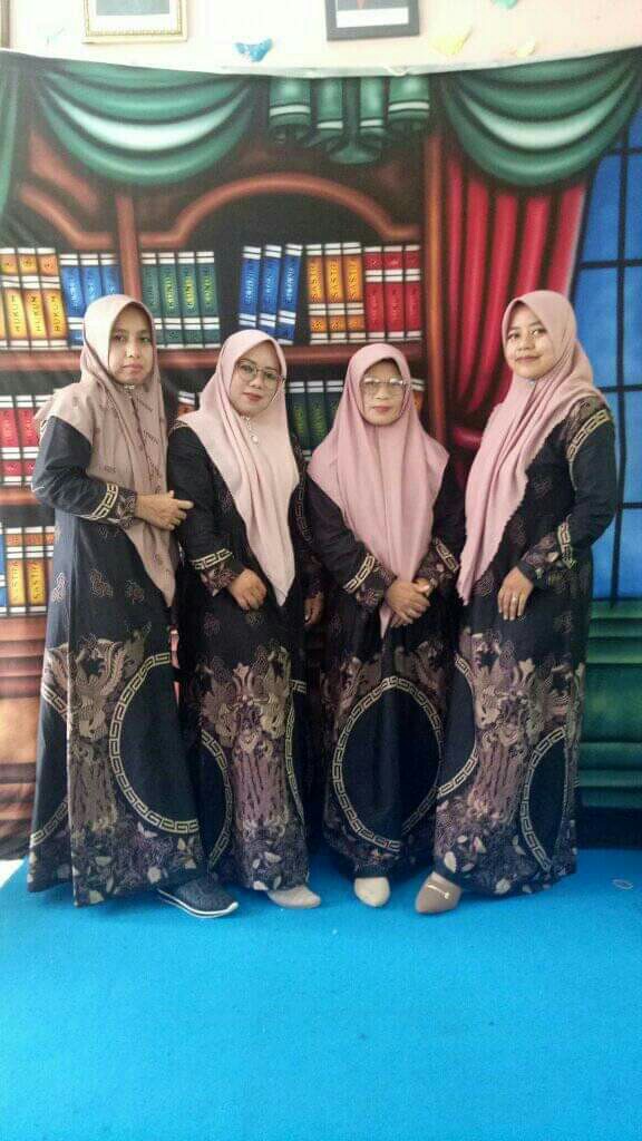 Gamis Batik Exclusive Modern