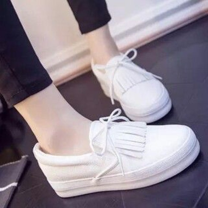 SEPATU KETS WANITA AC132 - WARNA PUTIH CASUAL