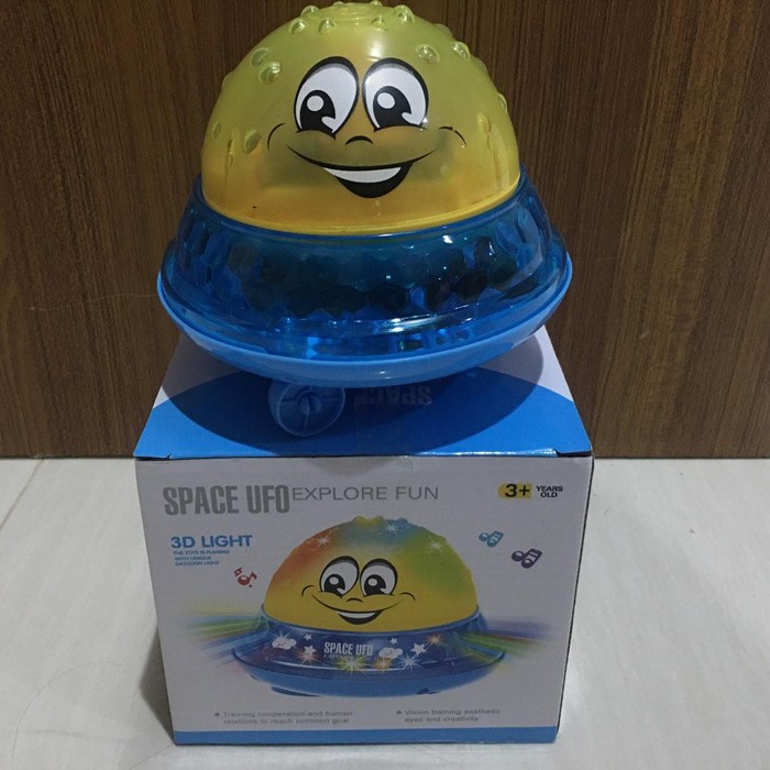 (MAWS-01 UFO) Mainan Anak Water Spray Baby Bath Space UFO Water Spray