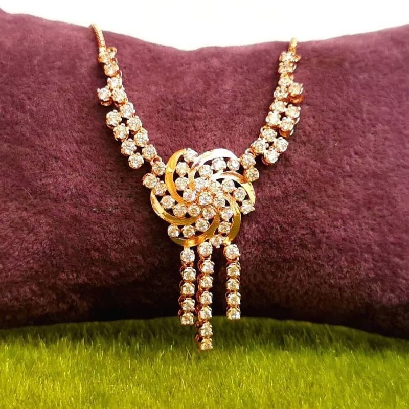 Berlian Tura medan kalung kipas tura