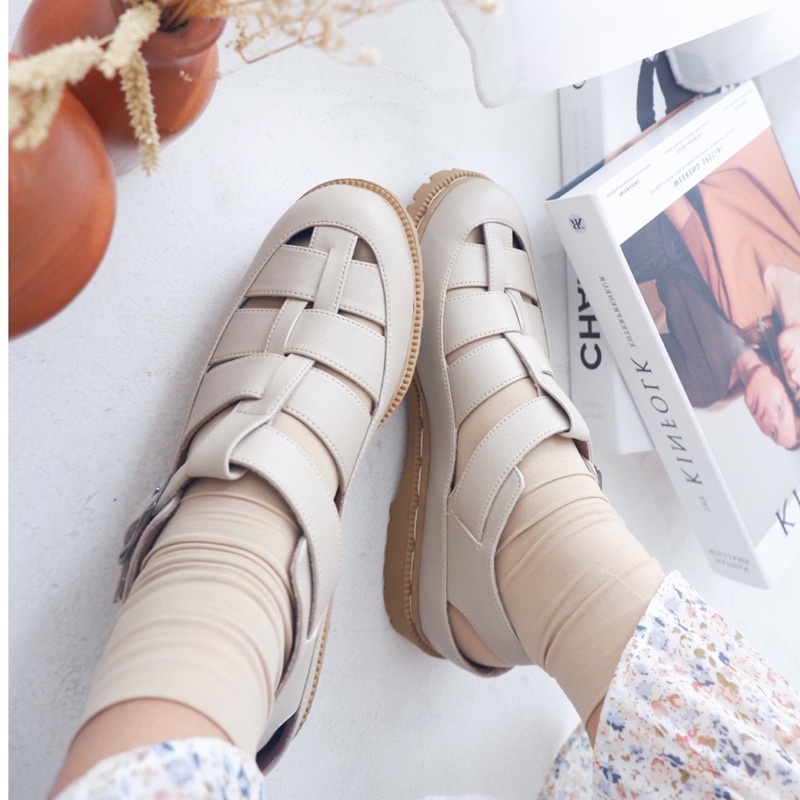 AMBER DOCMART - Sepatu wanita/ docmart wanita