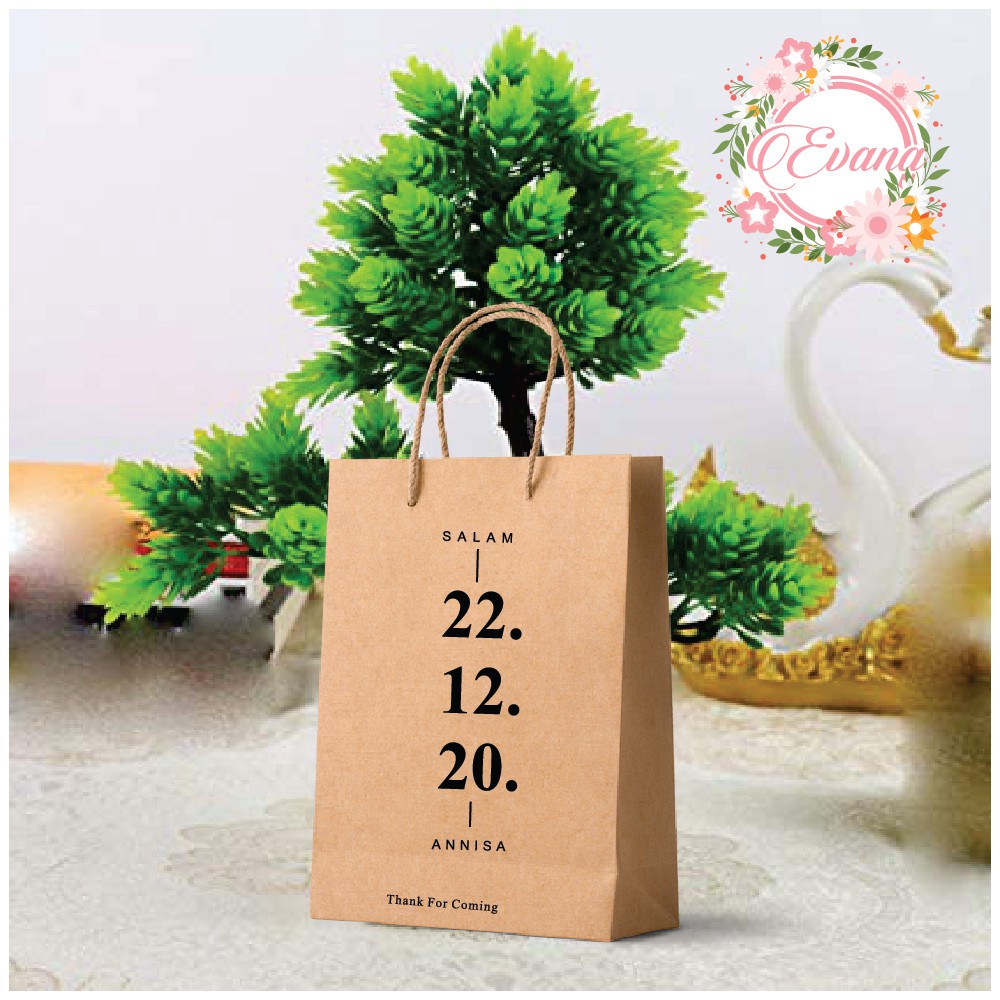 

Paperbag Custom Design Suka2 Size 15 X 5 X 24 cm
