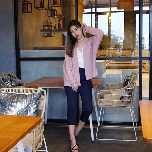 Yu Ri Cardigan