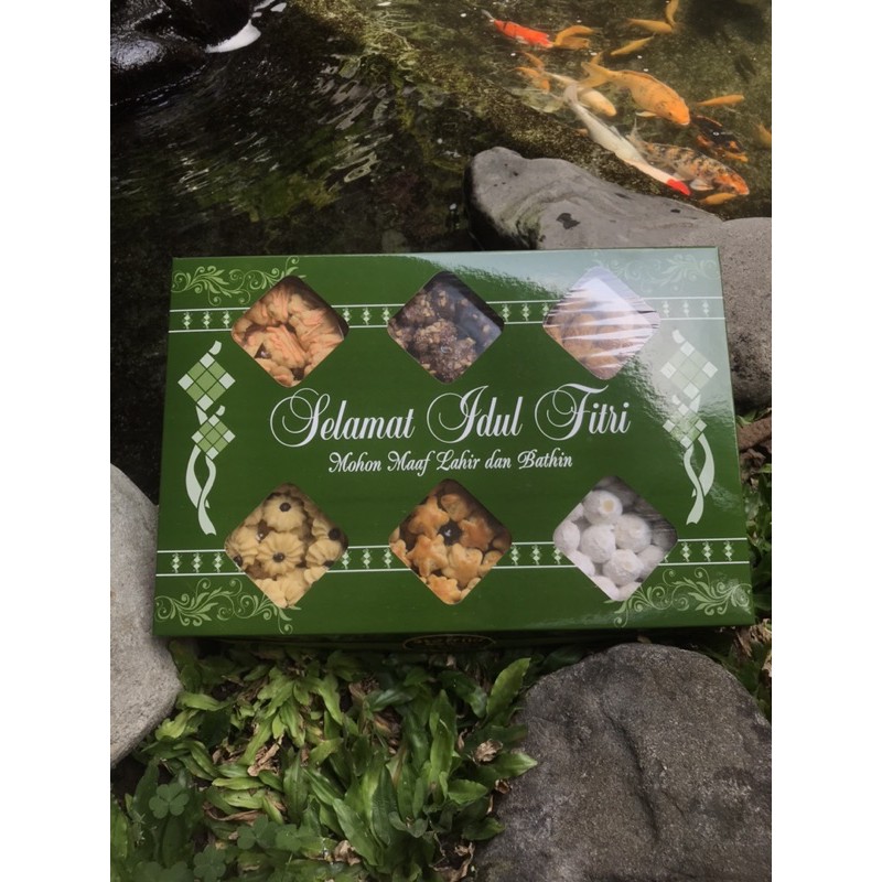 

Hampers Kue Kering Lebaran