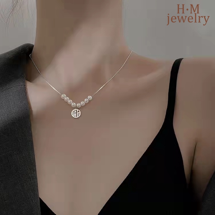 Fu Kalung Rantai Dengan Liontin Karakter Xi Untuk Wanita