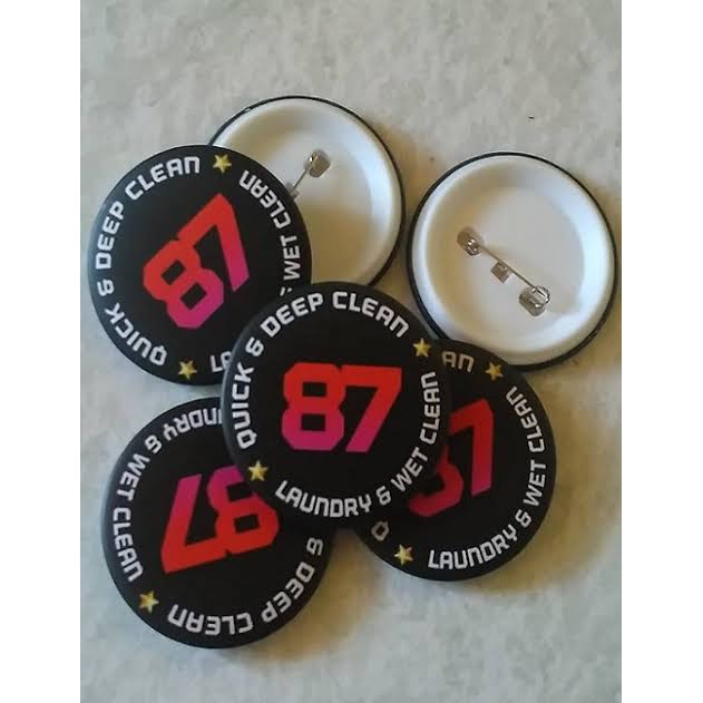 

PIN 44 mm Laminasi Kulit Jeruk LOGO KAMPUS Universitas Murah FOTO Terlaris