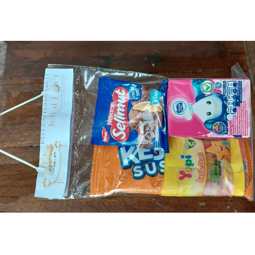 

Paket Lebel Snack Ultah Lucu Murah plus Tali