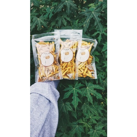 

basreng daun jeruk pedas 55 gram