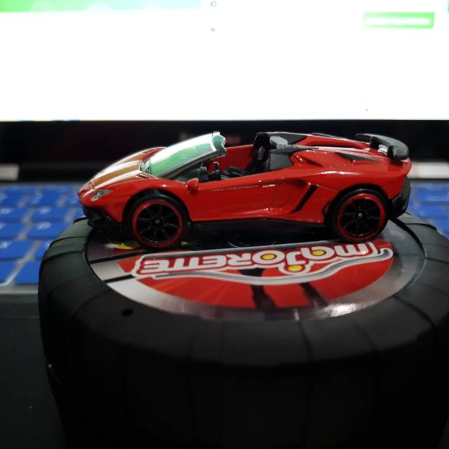 Diecast Majorette Lamborghini Aventador SV Roadster