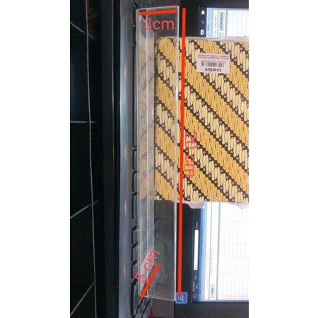 

Akrilik display custom uk 3x20x5cm tebal 2 mm