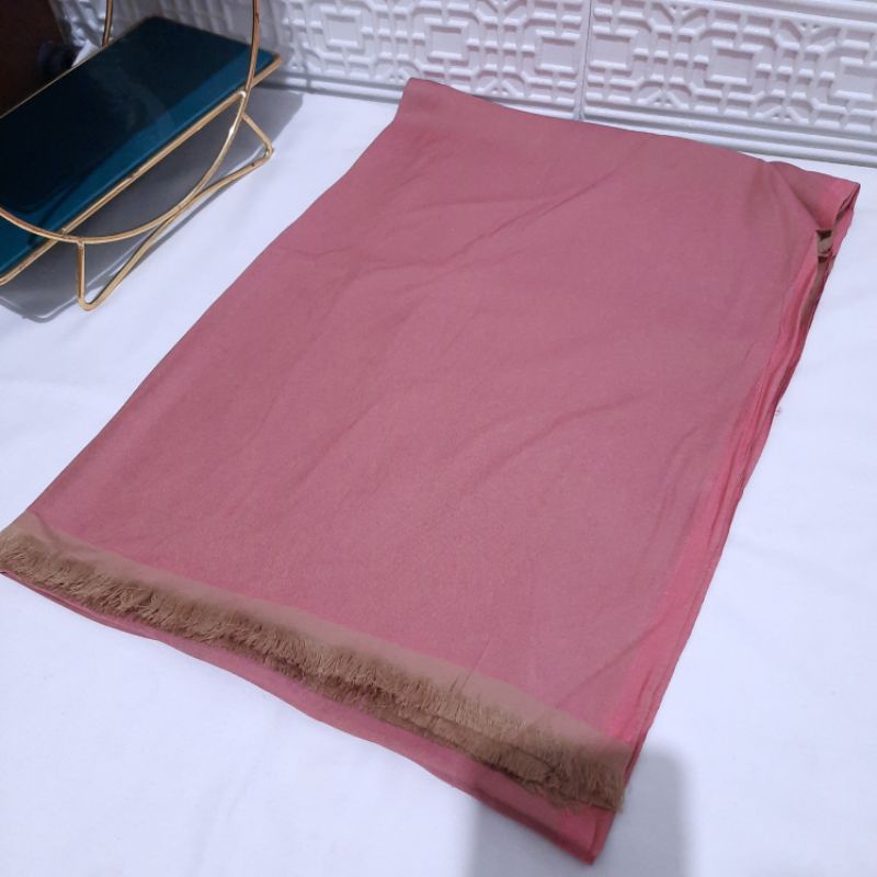 PROMO HANYA HARI INI!!!CASHMERE SYAL/SCARF MOTIF-Tt