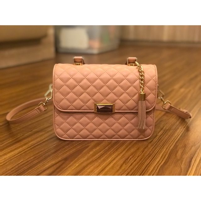 CHARLES AND KEITH BAG - PINK - ORIGINAL 100% - PRELOVED