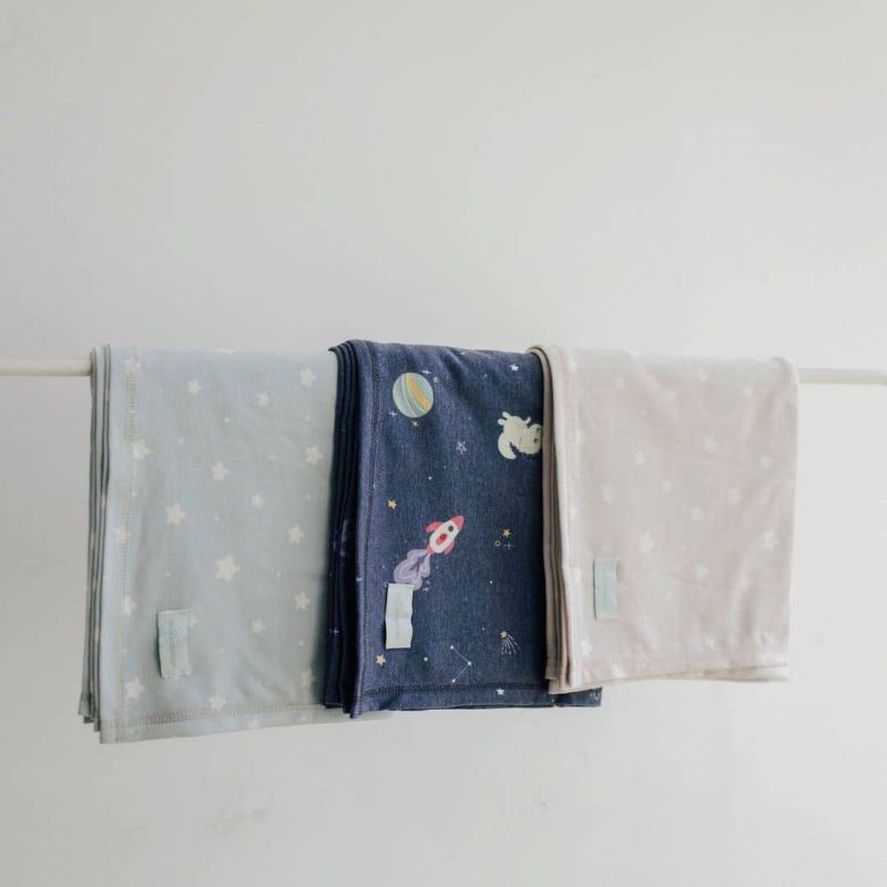 Cottonseeds Soft Cotton Swaddle / Bedong Bayi