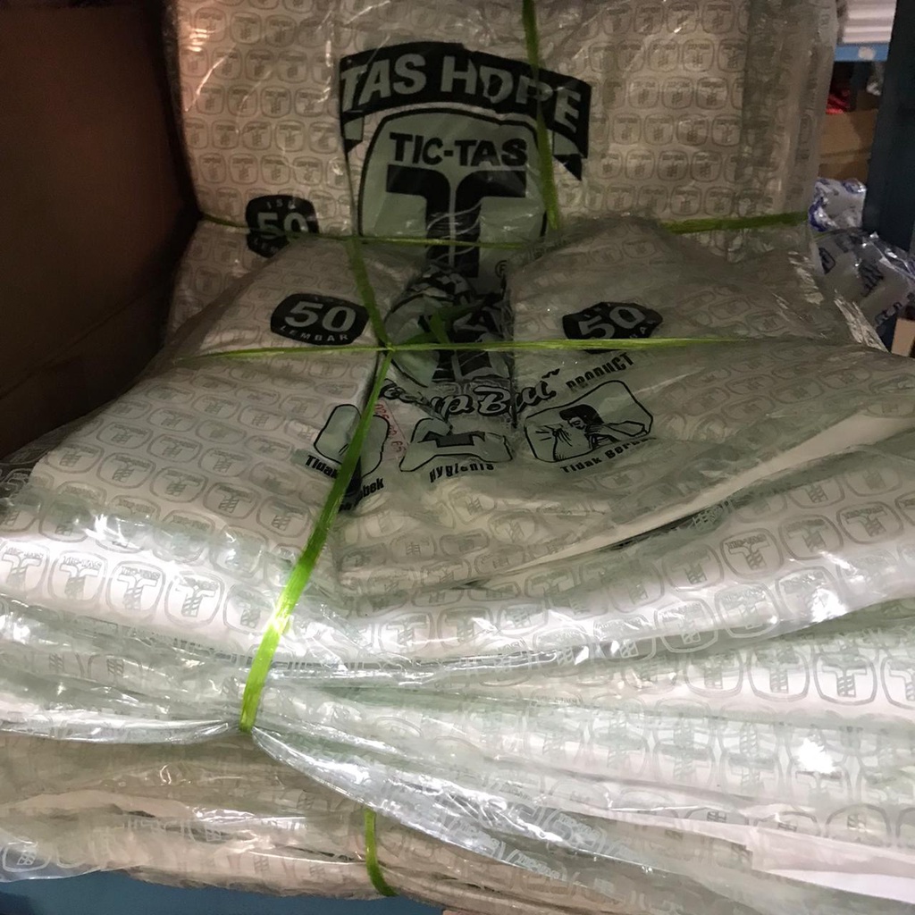 (EK) 1 TALI ISI 10 PACK  KANTONG PLASTIK KRESEK JUMBO TICTAS MERAH PUTIH HITAM LEBAR 39 SABLON HIJAU