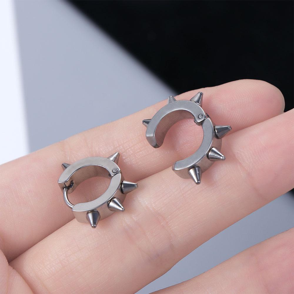 Mxbeauty Punk Paku Keling Klip Telinga Mode Hip Hop Spike Earcuffs Perhiasan Tulang Rawan Telinga Cuff Stud Earrings