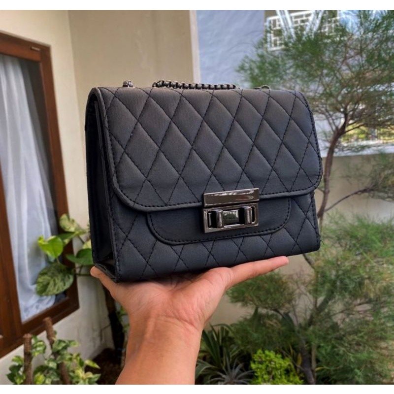 [BISA COD] Tas Selempang Slempang Sling Bag Premium Wanita - Tas Kondangan Pesta Rantai Bahu Elegan Wanita Korean Style Ootd Terbaru 2022