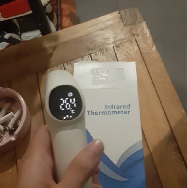 Thermometer gun infrared