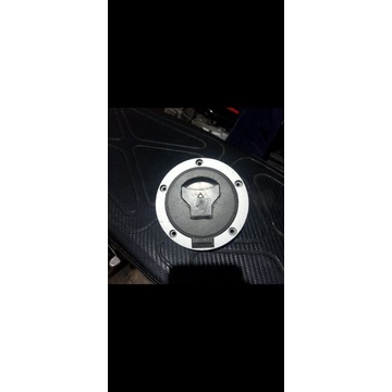 tutup tangki keyles original cbr150r cb150r new faceloft