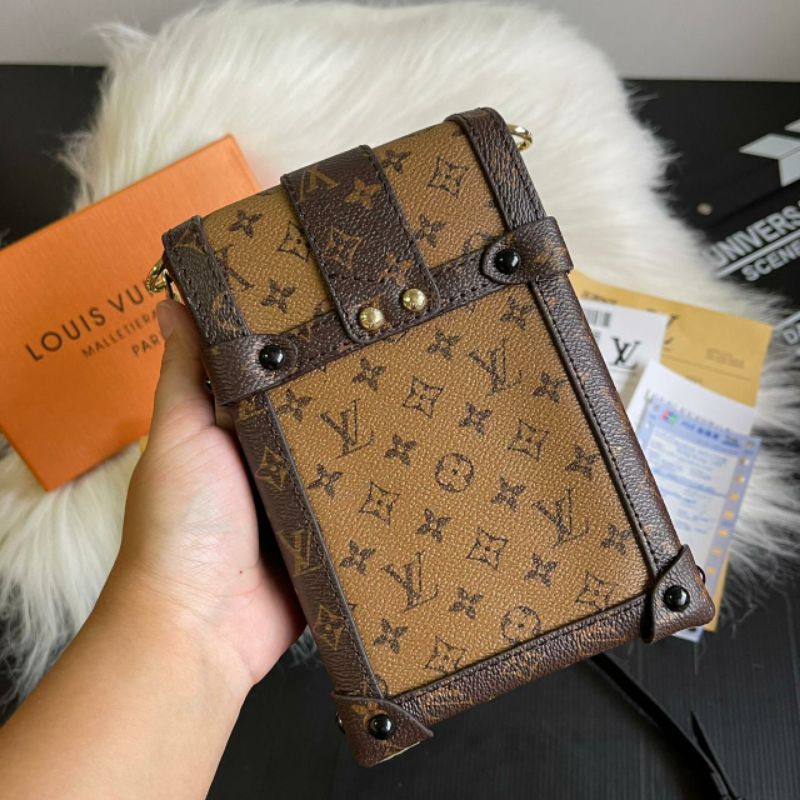 LV PETIT SLING PHONE 2MOTIF FREE BOX authentic