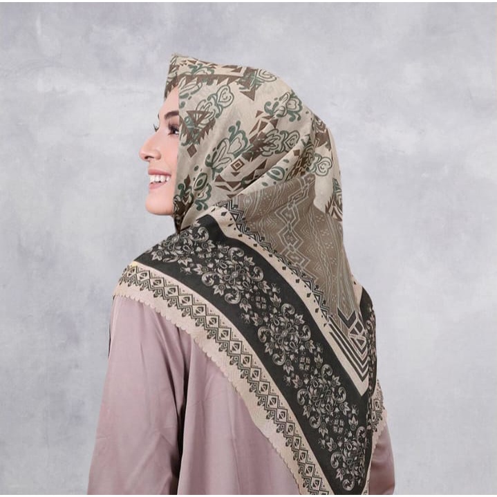 Kerudung Voal SegiEmpat Motif Asha Cream / Hijab SegiEmpat