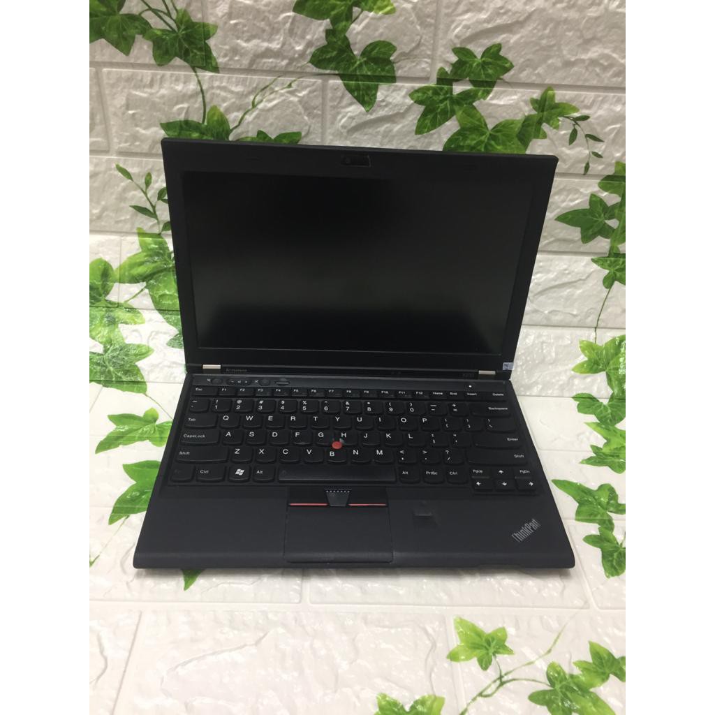 LAPTOP LENOVO THINKPAD X230 INTEL CORE i7-3RD GEN 4GB RAM - 320GB HDD SALE!!