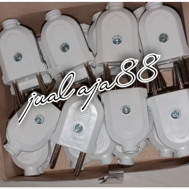 STEKER GEPENG MERK DEXTA WARNA PUTIH