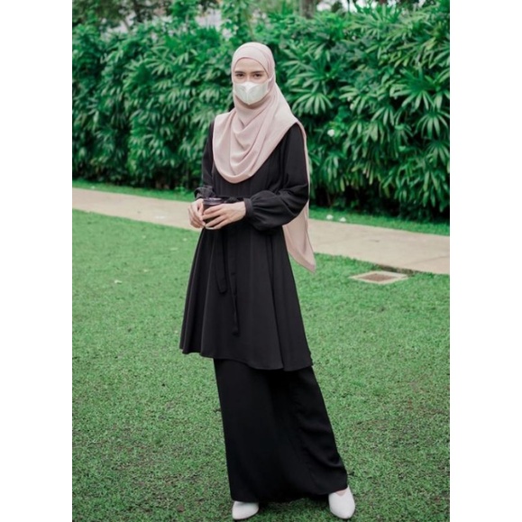 MALAYA DRESS BLACK BY AZMIZA OFFICIAL