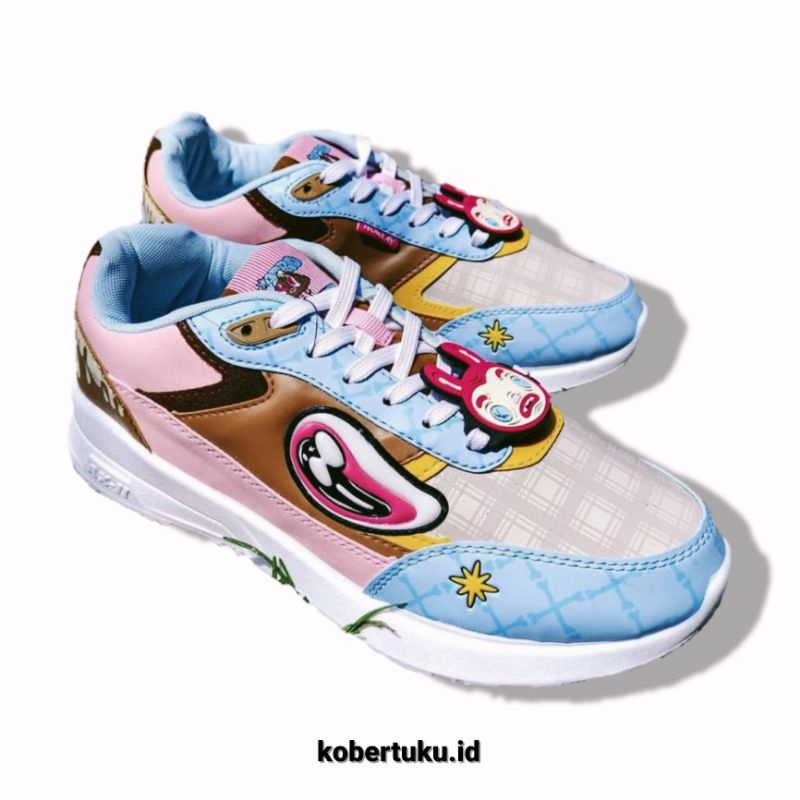 AEROSTREET X MUKLAY // AEROSTREET X PADDLE POP