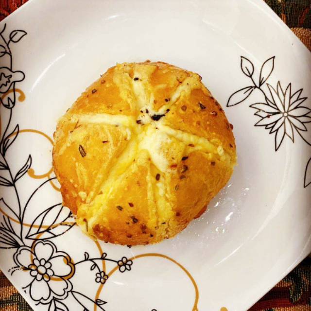 

korean garlic cheese bread