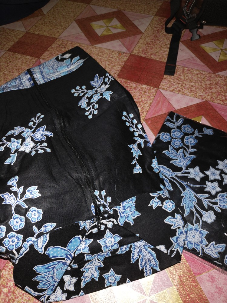 Batik Couple Keluarga Sania Ruffle Ori Ndoro Jowi Dnt Motif Merpati Putih