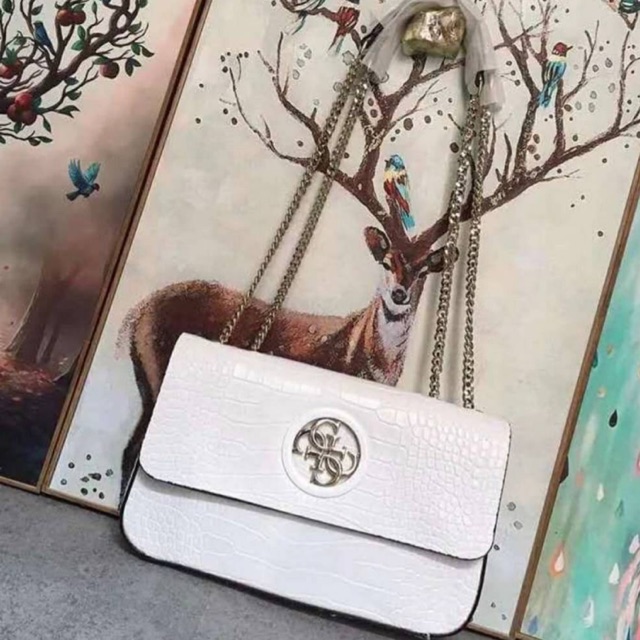 GUess croco slingbag