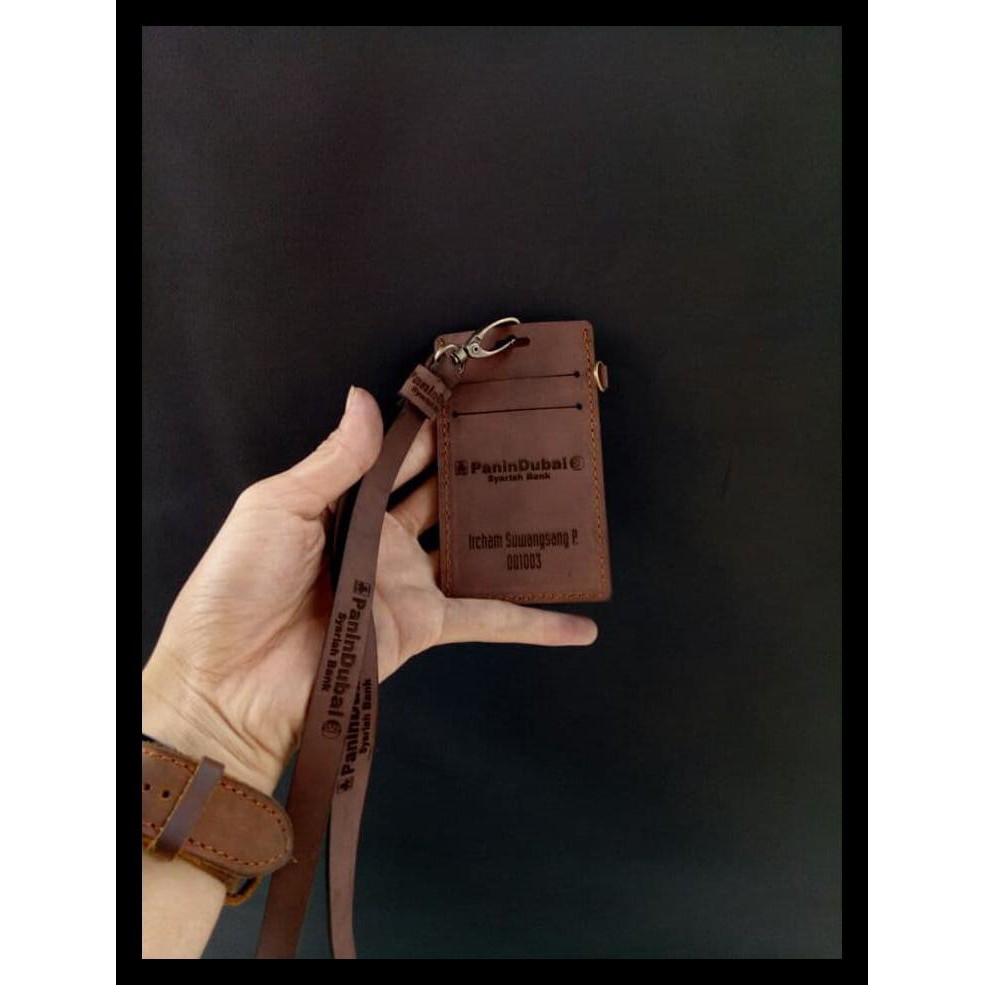 

Id Card Holder Kulit Custom Nama & Intansi/Perusahaan Stok Terbatas