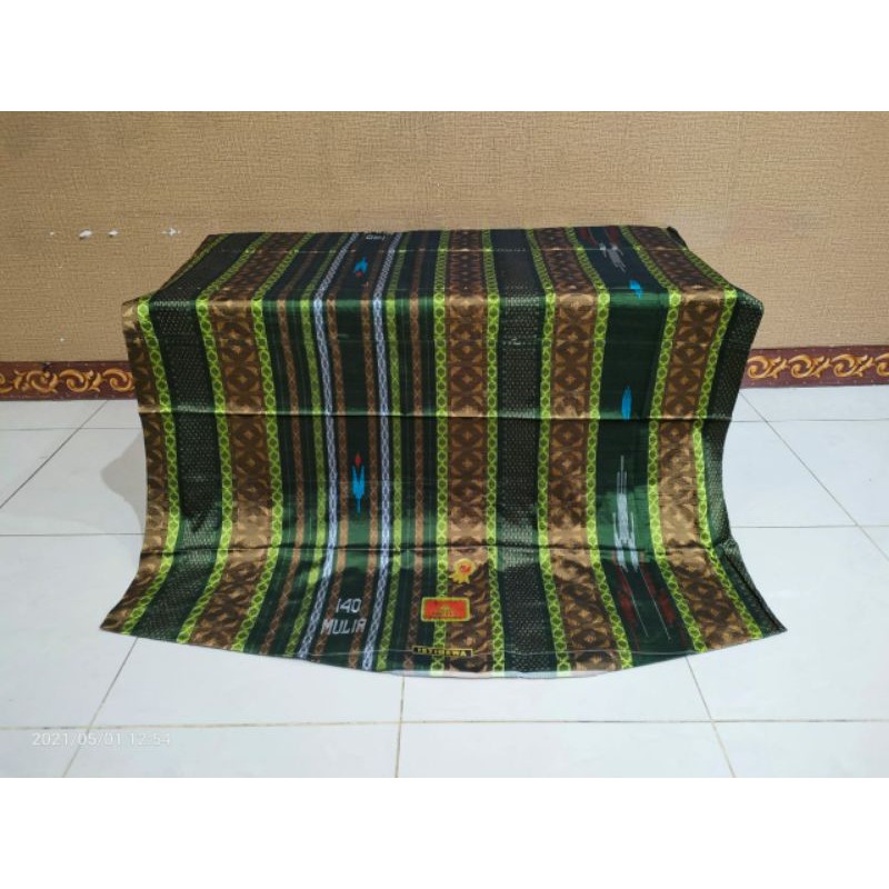 Sarung Mesres Mulia 140 edisi 405