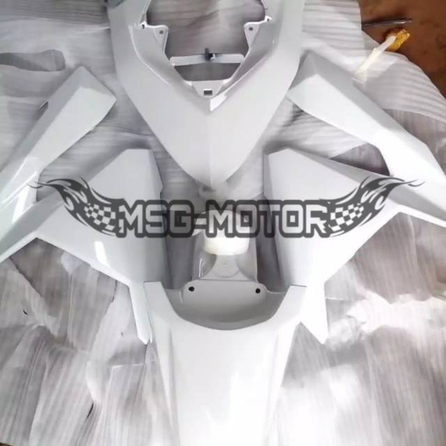 Paket body vario 125/150 LED 2015