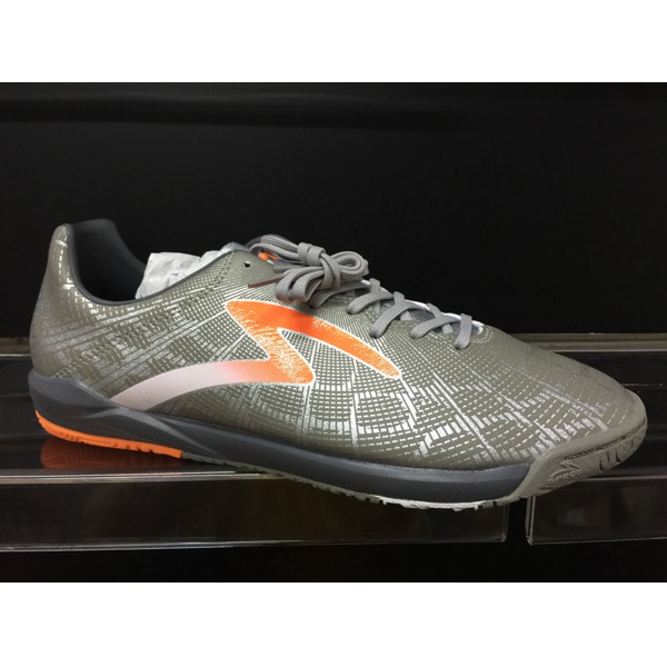 Sepatu futsal specs original accelerator fury in cool grey orange