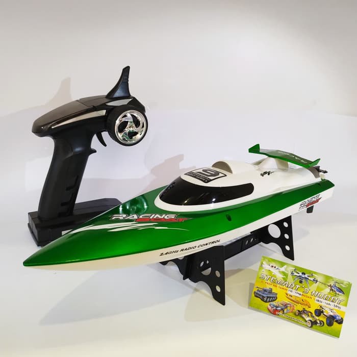 RC Boat FT009 UPGRADE (with lipo) 2.4G High Speed Racing Boat w/ motor cooling