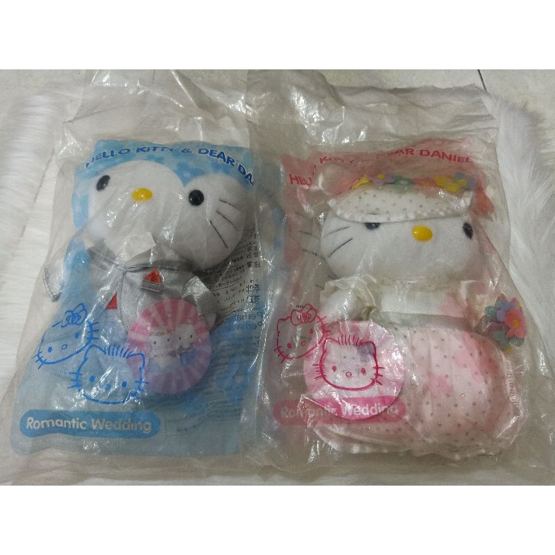 McD Happy Meal Dear Daniel & Hello Kitty Romantic Wedding NIP