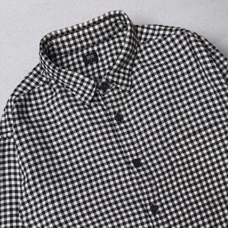 Flannel Uniqlo Size XL Second | Flanel Second 02