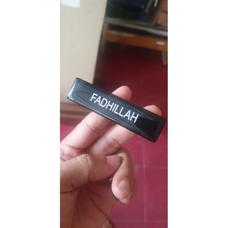 

TERBARUUU... Name Tag / Nama Dada GRAFIER / GRAFIR + RESIN HITAM PEKAT promo minggu ini
