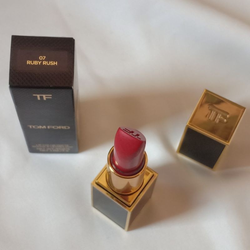 Tom Ford Lipstik Matte Shade Ruby Rush No.7