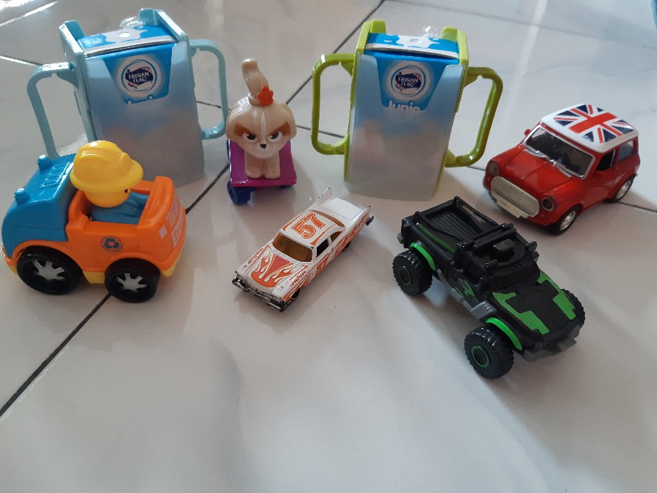 Milkbox Milk Juice Box Holder / Tempat Pegangan Kotak Susu / Juice Holder / Baby Milk Box Holder