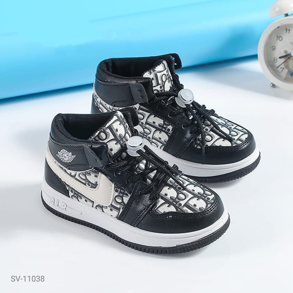 6.6 SALE &gt; SV Kids Sepatu Sneaker Jordan SB Series SV-11038#(Real Stock)