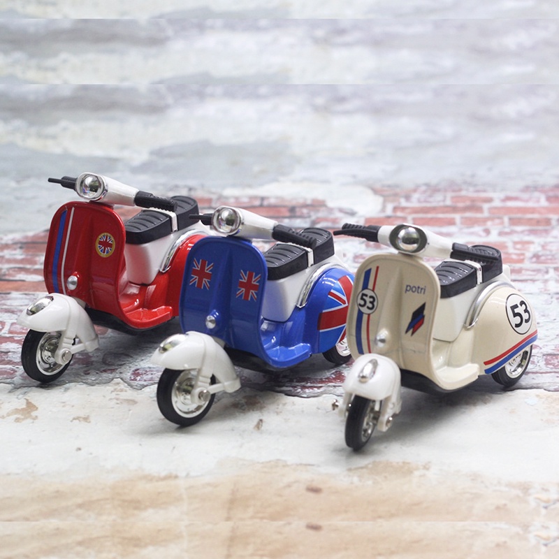 Vespa Mainan Simulasi Motor Lokomotif Retro Dengan Fungsi Pull Back Untuk Anak